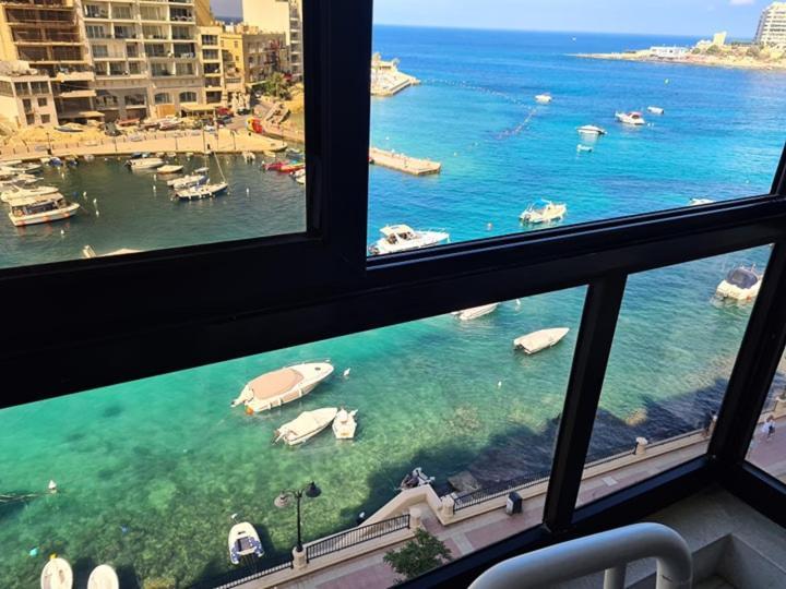 Spinola Bay Sea Front Apt 6 Saint Julian's Exterior photo